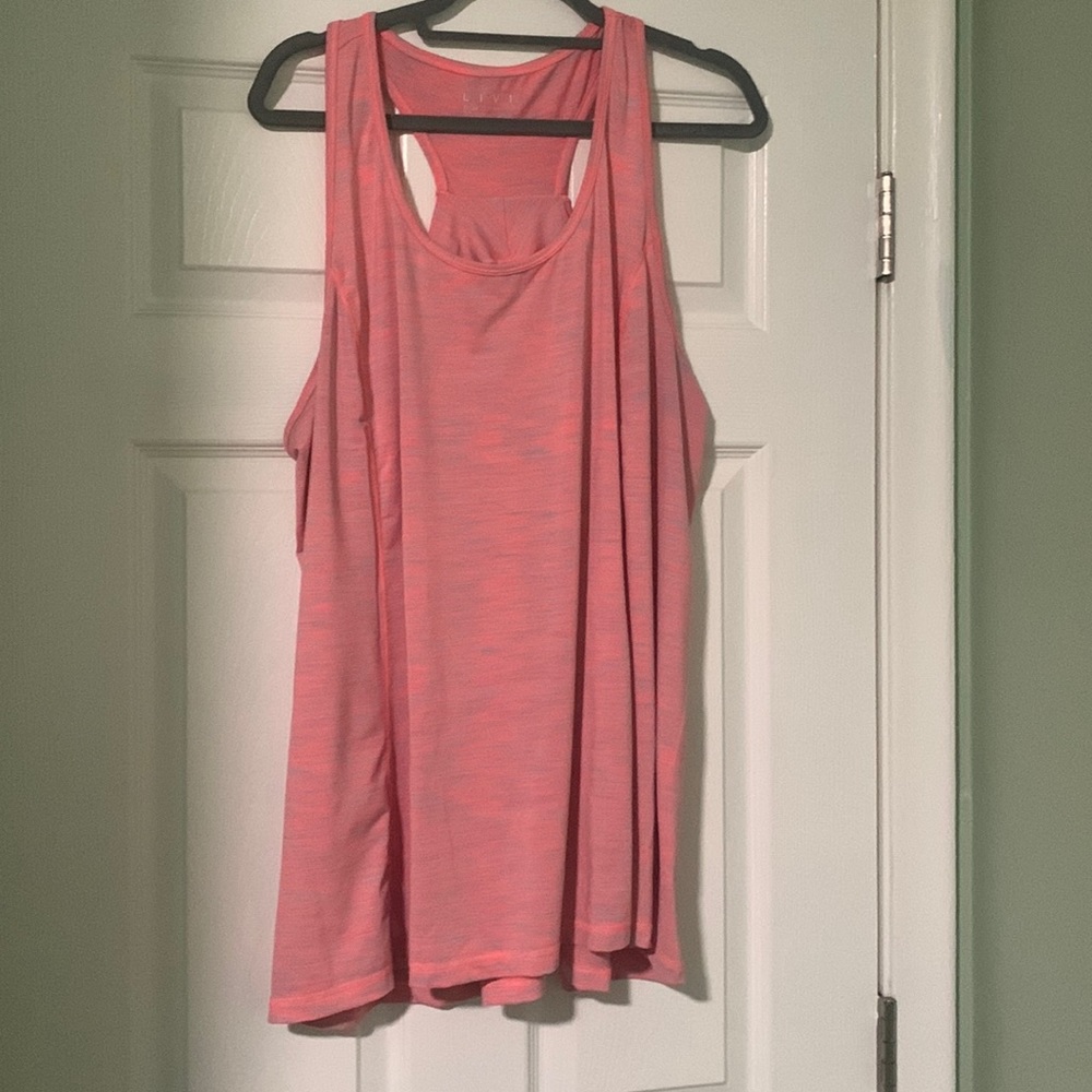 Livi by LB work out tank